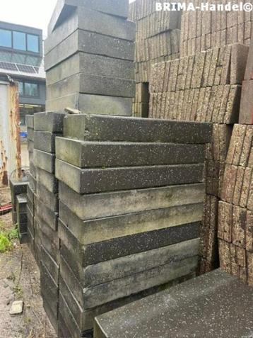 antraciet betonnen traptreden prefab betontreden beton 