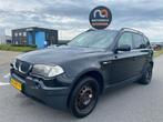 BMW X3 2003 * 3.0i Executive * AUTOMAAT * AIRCO * ELEC. RAME, Automaat, Gebruikt, 2000 kg, Zwart