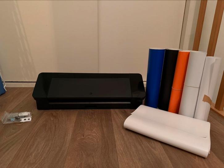Silhouette Cameo 4 Plotmachine + Veel vinyl, Hobby en Vrije tijd, Knutselen, Zo goed als nieuw, Materiaal, Ophalen
