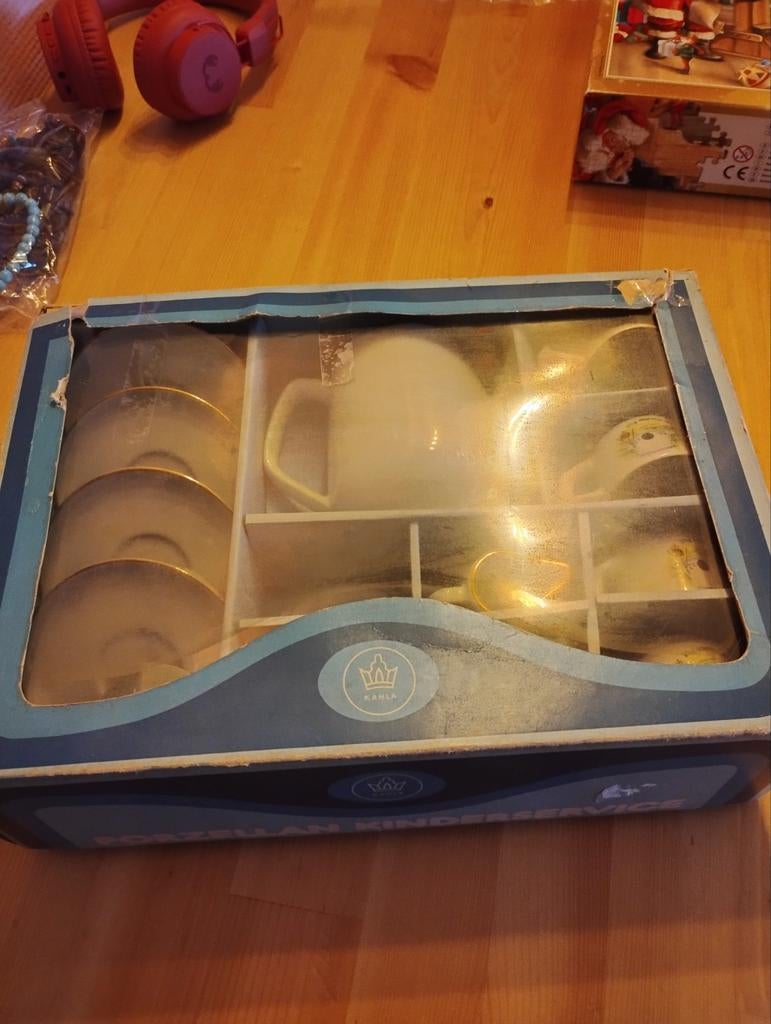 Van Nelle piggelmee vintage Theepot met Kopjes en Schotels, Gebruikt, Ophalen of Verzenden, Overige stijlen, Kop(pen) en/of Schotel(s)