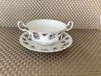 Royal Albert Sweet Violets SOEPKOM MET SCHOTEL, Ophalen of Verzenden, Zo goed als nieuw, Porselein, Kop en/of schotel