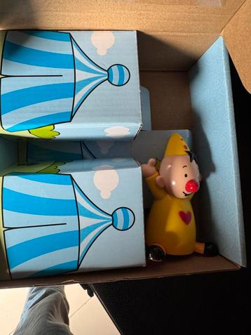 Bumba Kiekeboe Babyspeelgoed beschikbaar voor biedingen