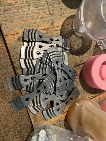 Kaarsen maken - materialen en gereedschap beschikbaar voor biedingen