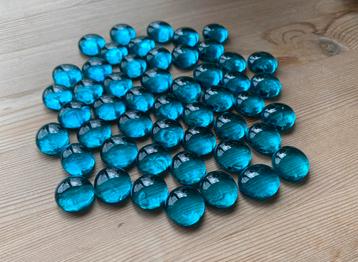 50 ronde blauwe glasdruppels / glazen nuggets beschikbaar voor biedingen