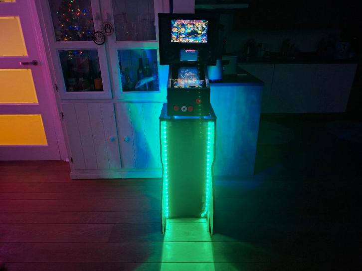 Digitale (mini) tafel flipperkast met unieke Mario onderkast, Verzamelen, Automaten | Flipperkasten, Gebruikt, Overige soorten