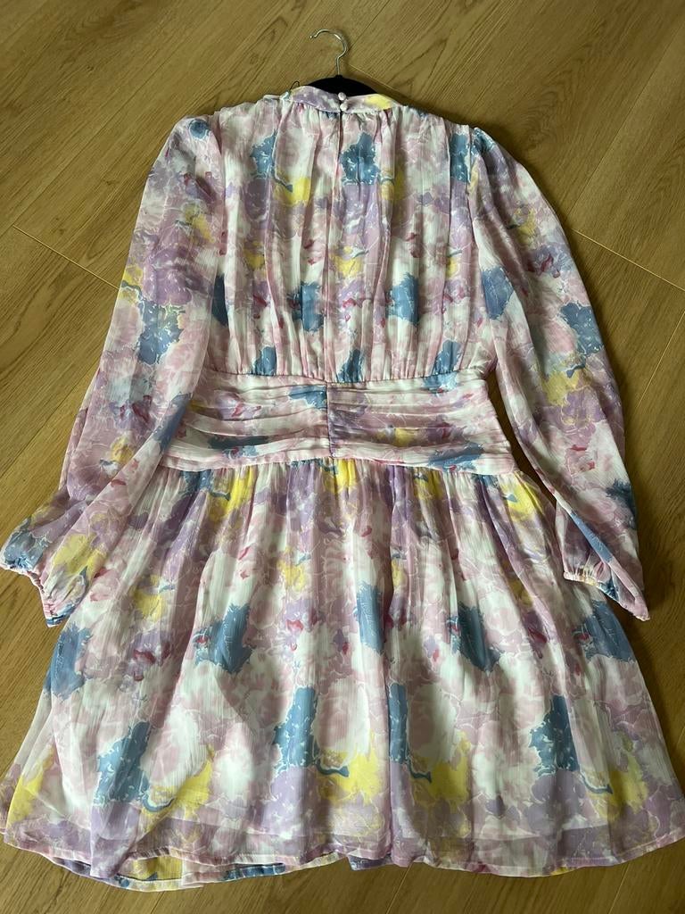 Mooi jurkje (Nikkie), Maat 38/40 (M), Overige kleuren, Nieuw, Ophalen of Verzenden