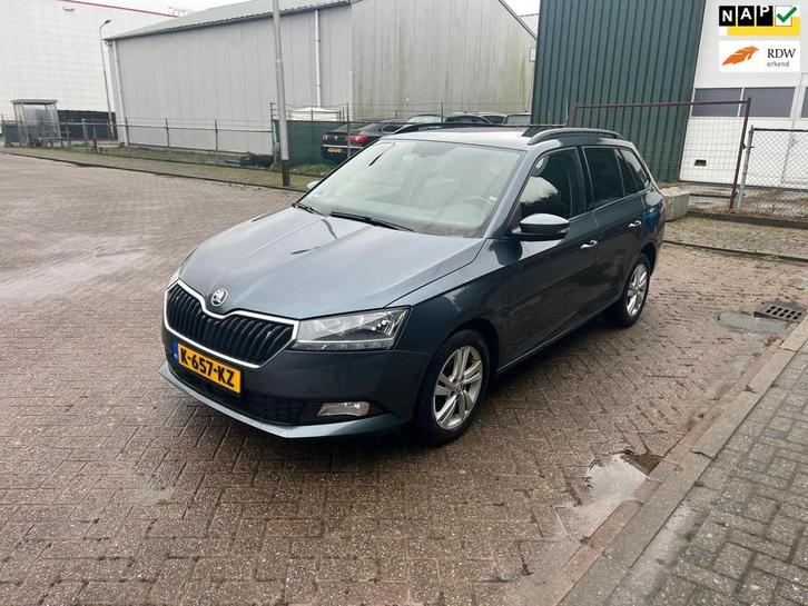 Skoda Fabia Combi 1.0 TSI Style Airco Cruise Navi Pdc Voor E, Auto's, Skoda, Bedrijf, Te koop, Fabia, ABS, Airbags, Airconditioning