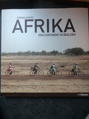 Afrika: Een Continent in Beelden - Stefan Schütz beschikbaar voor biedingen
