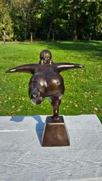 DIKKE DAME / bronzen beeld / linkerbeen naar achter, Ophalen of Verzenden