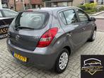 Hyundai i20 1.2i i-Drive boekjes erbij airco, trekhaak 5drs, Euro 5, 450 kg, 4 cilinders, Bedrijf