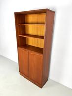 Vintage boekenkast., Teakhout, Zo goed als nieuw, 150 tot 200 cm, 25 tot 50 cm