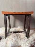 Bijzettafeltje krukje tafeltje industrieel, Ophalen