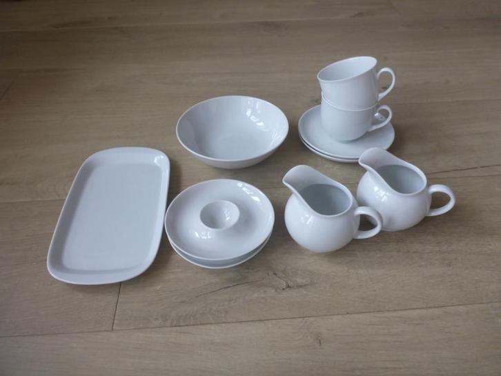 Serviesdelen arzberg form 1382., Huis en Inrichting, Keuken | Servies, Zo goed als nieuw, Overige typen, Overige stijlen, Porselein