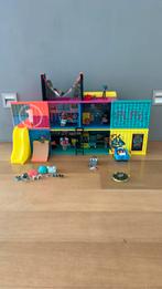 Super leuk lol huis, Kinderen en Baby's, Speelgoed | Poppenhuizen, Ophalen of Verzenden, Zo goed als nieuw