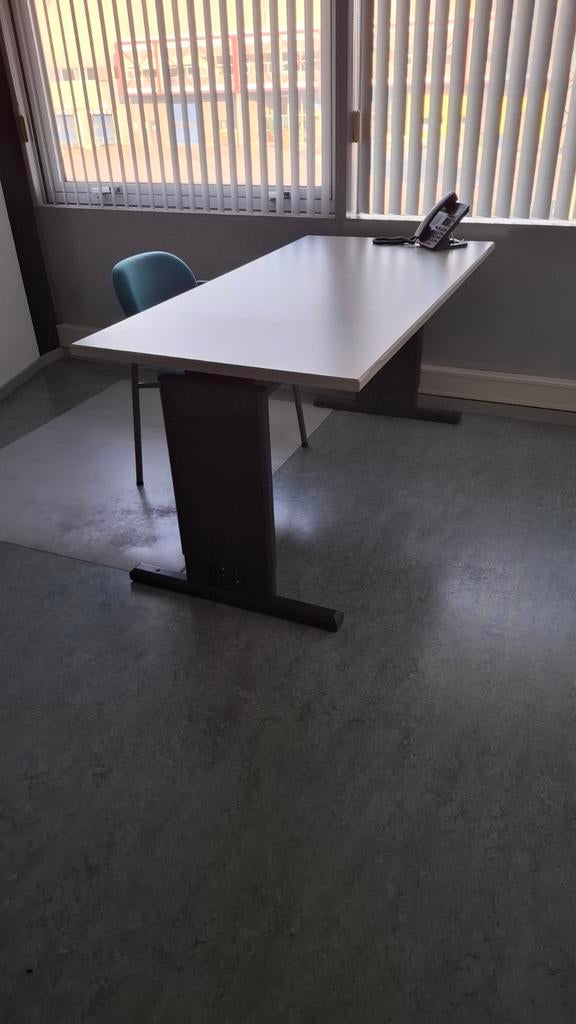 Verstelbaar bureau Drentea Emmen 160x80 cm, Gebruikt, Modern, Metaal, Rechthoekig