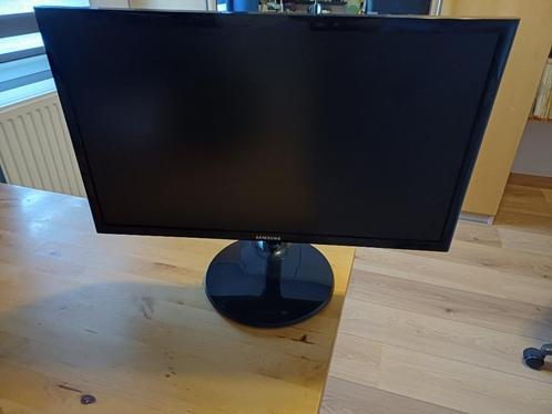 PC monitor, Computers en Software, Monitoren, Gebruikt, HDMI, VGA, Hoofdtelefoonaansluiting, LED, HD, 5 ms of meer, Ophalen