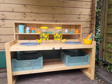 Modderkeuken, kinderkeuken, zandtafel. Op maat gemaakt beschikbaar voor biedingen