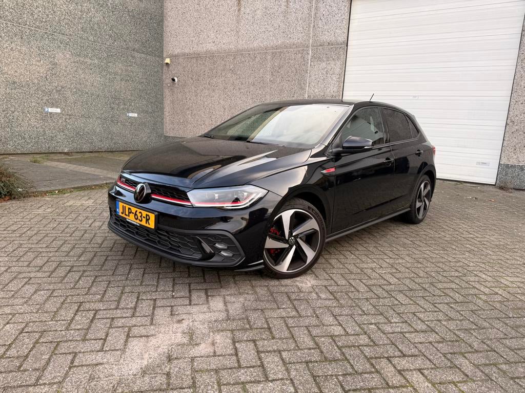 Volkswagen Polo 2.0 TSI 207pk Dsg-7 2024 Zwart, Auto's, 1272 kg, 4 cilinders, 1984 cc, Zwart