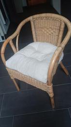 2 rotan stoelen met 2 kussens, Ophalen