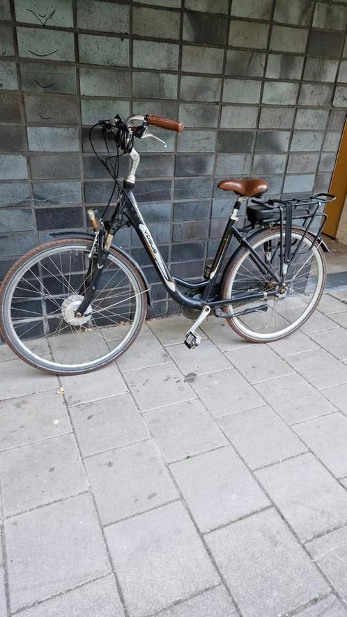 Vogue basic fiets elektrische, Fietsen en Brommers, Elektrische fietsen, Zo goed als nieuw, Overige merken, Ophalen