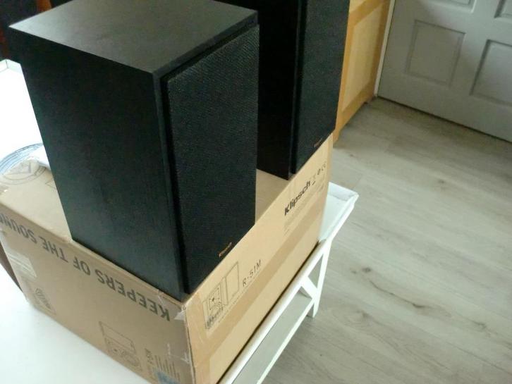 Klipsch R-51M Boekenplank nieuw in doos 349,- normaal., Audio, Tv en Foto, Luidsprekers, Nieuw, Front, Rear of Stereo speakers