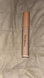 Rare Beauty Concealer - Light - ZGAN, Gehele gezicht, Beige, Ophalen of Verzenden, Zo goed als nieuw