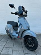 Vespa Sprint Nardo Grey 80 cc Akrapovic (weinig kilometers), Fietsen en Brommers, Scooters | Vespa, Overige modellen, Maximaal 45 km/u