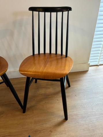 Vintage spijlen (eetkamer) stoel beschikbaar voor biedingen