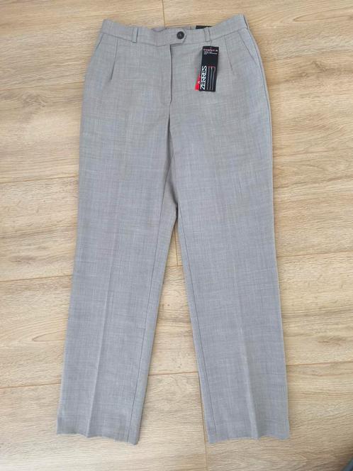 Nieuw - Zerres design pantalon broek beige/grijs - mt 36, Kleding | Dames, Broeken en Pantalons, Nieuw, Maat 36 (S), Grijs, Lang
