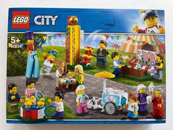  LEGO 60234 - People Pack - Fun Fair - NIEUW (SEALED)  beschikbaar voor biedingen