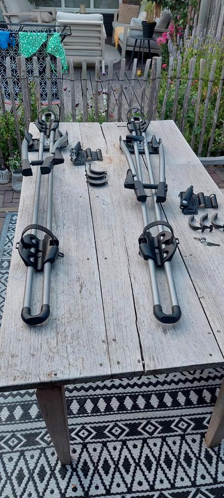 2x Thule FreeRide Fietsendrager Dakdrager, Auto diversen, Fietsendragers, Gebruikt, Dakdrager, 1 fiets, Ophalen of Verzenden