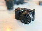 Sony ZV-E10 + 50mm F1.8 OSS Lens + Kitlens + 5 accu's, Audio, Tv en Foto, Fotocamera's Digitaal, Ophalen of Verzenden, Zo goed als nieuw