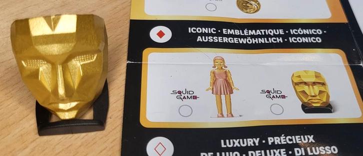 Zuru mini brands netflix luxury squid game mask gold, Verzamelen, Poppetjes en Figuurtjes, Nieuw, Ophalen of Verzenden