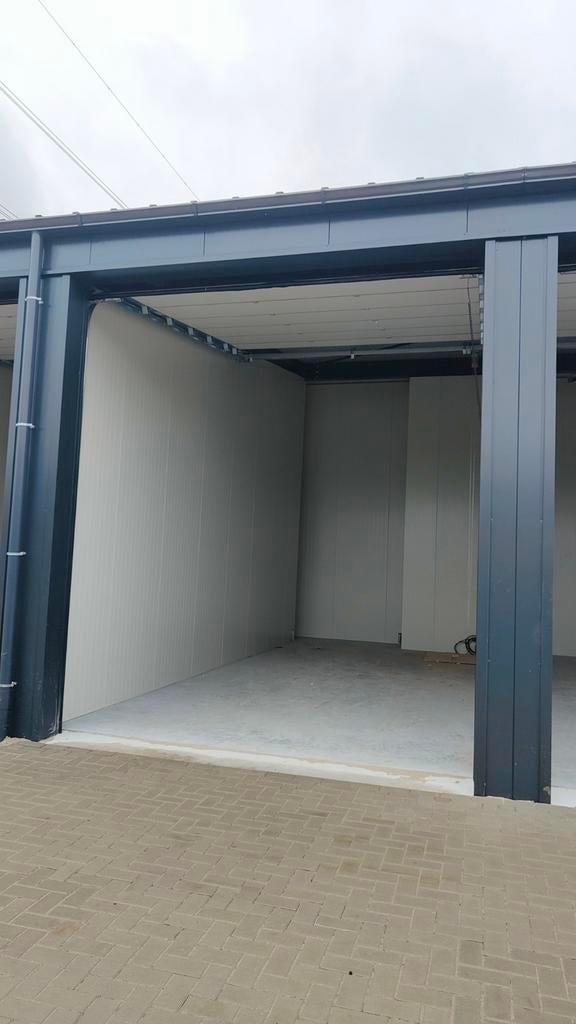 Ruimte te huur Zetten, bij het station en 200 meter bij A15, Caravans en Kamperen, Caravanstallingen