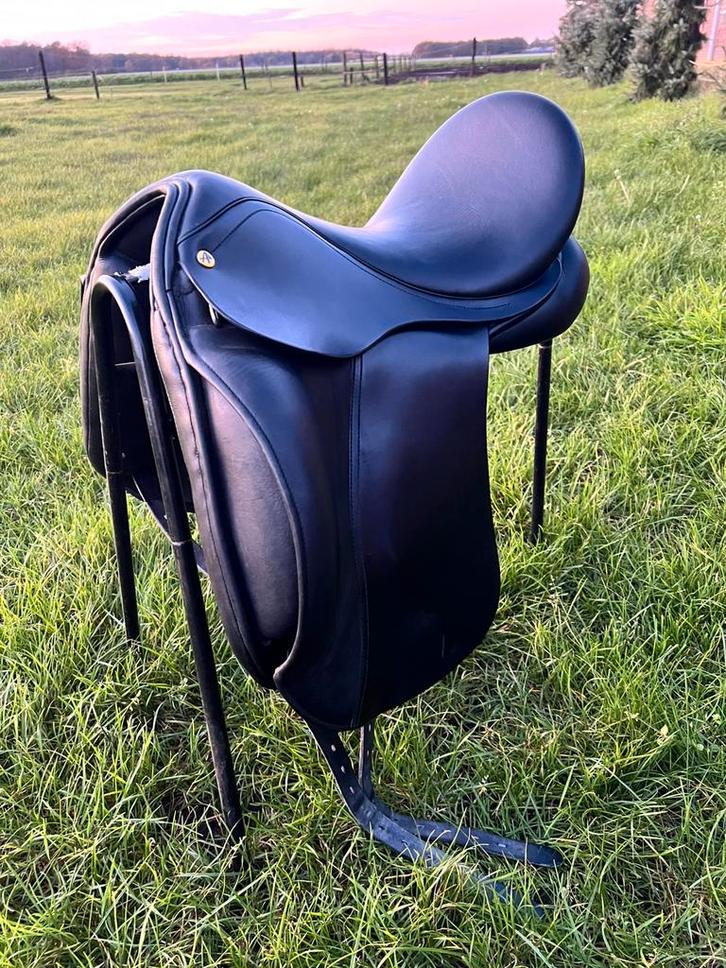 Anatomica Octant dressuurzadel, NIEUWSTE MODEL, Dieren en Toebehoren, Paarden en Pony's | Zadels, Zo goed als nieuw, Dressuur