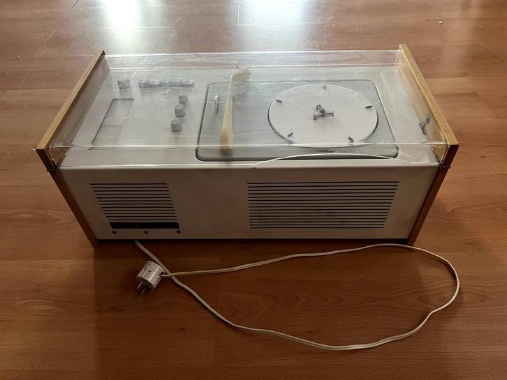 Braun SK5 Phonosuper 'Schneewitchensarg' in smetteloze staat, Audio, Tv en Foto, Stereo-sets, Gebruikt, Tuner of Radio, Speakers