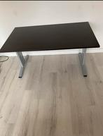 Verstelbare bureau via pinnen bij de zijkanten, Ophalen of Verzenden, Zo goed als nieuw