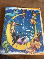 Pokémon Verzamelmap - Eevee Evoluties, Hobby en Vrije tijd, Verzamelkaartspellen | Pokémon, Ophalen of Verzenden, Zo goed als nieuw