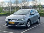 Opel Astra Sports Tourer 1.7 CDTi S/S Cosmo, Origineel Nederlands, Te koop, Zilver of Grijs, 5 stoelen