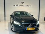 Volvo V40 2.0 T2 122PK 2017 Zwart 165DKM NAP, Ophalen, 1969 cc, Zwart, Handgeschakeld