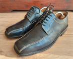 Magnanni herenschoenen Maat 42, Kleding | Heren, Schoenen, Ophalen of Verzenden, Zo goed als nieuw, Veterschoenen, Zwart