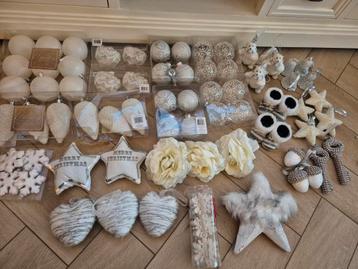 Kerst decoratie grijs/wit beschikbaar voor biedingen