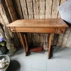 Ferea Ouderwetse Naaimachine met Tafel, Antiek en Kunst, Antiek | Naaimachines, Ophalen