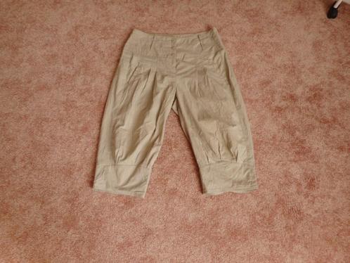 Nieuw leuke zomer broek 3/4 lengte Indies maat 2 / 38, Kleding | Dames, Broeken en Pantalons, Zo goed als nieuw, Maat 38/40 (M)