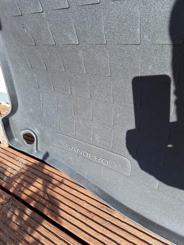 Dacia Sandero kofferbakmat, Auto-onderdelen, Interieur en Bekleding, Dacia, Gebruikt, Ophalen of Verzenden