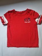 'T- shirt rood brandweer maat 104, Gebruikt, Ophalen of Verzenden, Shirt of Longsleeve, Jongen