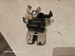 Audi a4 b8 kofferbakslot 8K9 827 505, Ophalen of Verzenden, Gebruikt, Audi