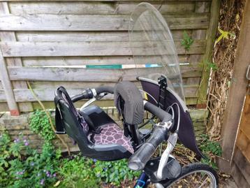 fietszitje (voor) bobike met accessoires  beschikbaar voor biedingen