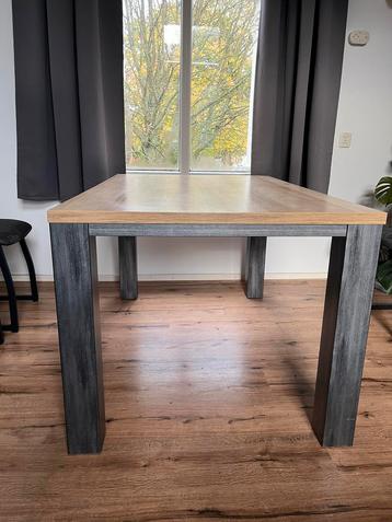 Eetkamertafel Finn - Licht Eiken - 139x90cm beschikbaar voor biedingen