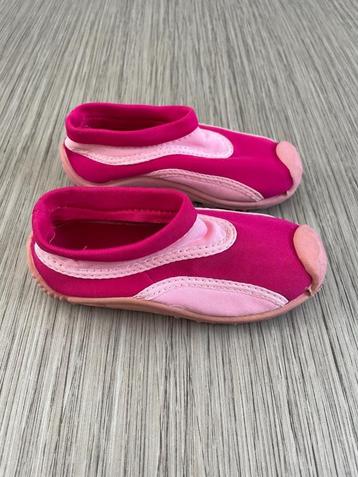 Waterschoenen / surfschoenen, maat 27 beschikbaar voor biedingen